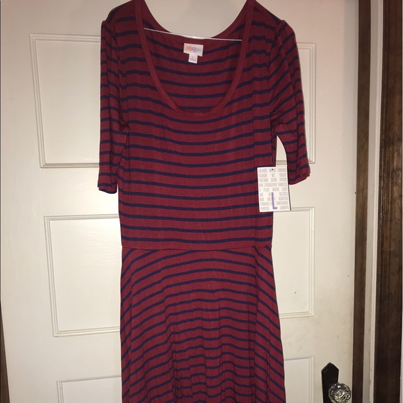 Lularoe Nicole - Picture 1 of 2